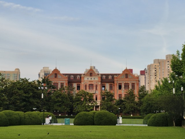 Kampus Shanghai Jiao Tong University