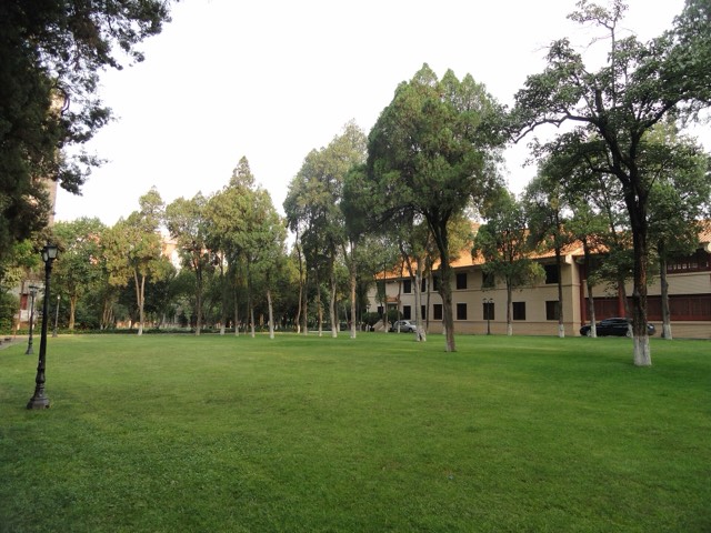 Kampus Yunnan University